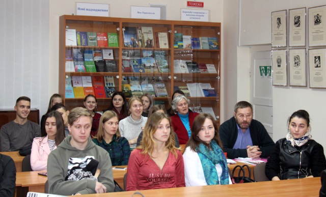 Студенти Тернопільського національного педагогічного університету імені Володимира Гнатюка на дискусійній платформі